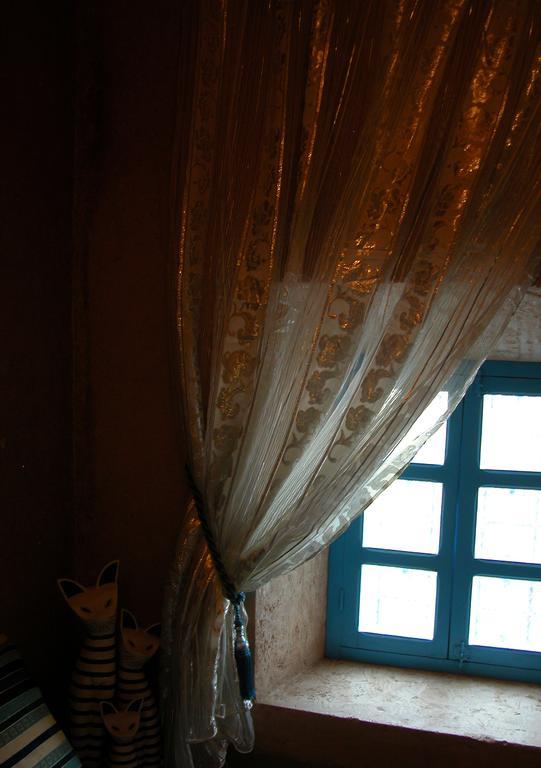 Kasbah Iswan Bed & Breakfast Kelaat-M'Gouna Dış mekan fotoğraf
