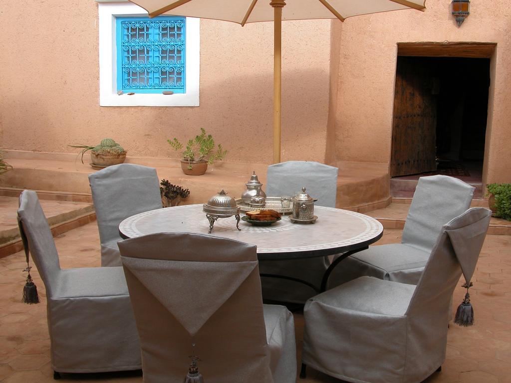 Kasbah Iswan Bed & Breakfast Kelaat-M'Gouna Dış mekan fotoğraf